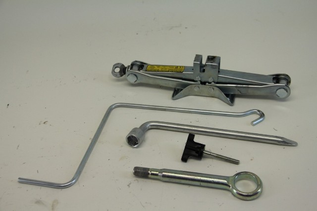 Scion FR-S Subaru BRZ 13-16 Spare Tire 5 Piece Tool Set Assembly SU003-03401, OEM, 2013, 2014, 2015, 2016