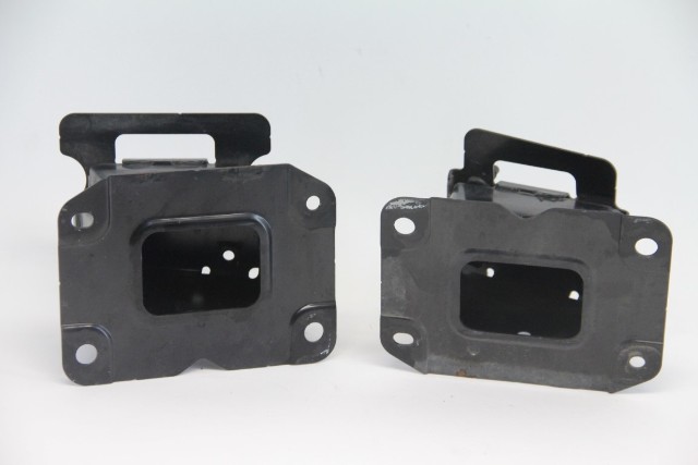 Infiniti FX35 09-12 Rear Left/Right Bumper Support Brackets Set Black, A618, OEM, 2009, 2010, 2011, 2012