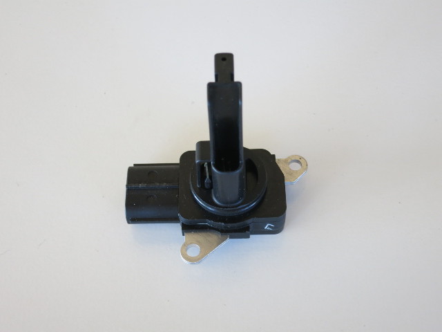 Toyota Lexus Part # 22204-0H010 OEM MAF Mass Air Flow Sensor Meter