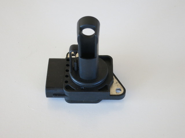 Toyota Lexus Part # 22204-0D030 OEM MAF Mass Air Flow Sensor Meter