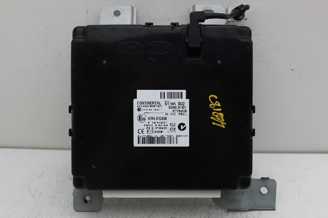 12-16 Hyundai Veloster 95480-2V101 Theft Locking Keyless Ignition Control Module