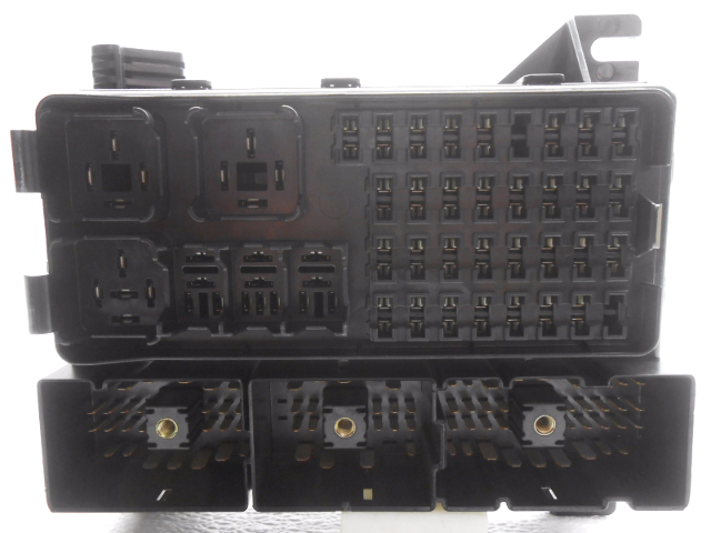 New Old Stock Ford Taurus Mercury Sable Cabin Fuse Box Less Relays Less