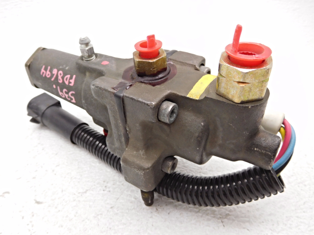 New Old Stock OEM Ford F250 Brake Proportioning Valve E7TZ