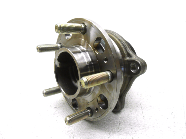 PARTS NUMBER 52750-C5000 Hub unit rear Pack OF 1 Piece Rear Wheel