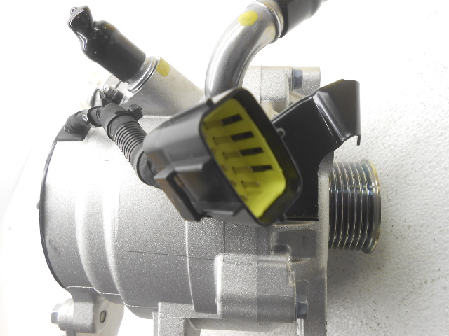 ahpl A.H.P.L シリトー OEM Hyundai Sonata Hyrbid 2.0L Engine Alternator 37390