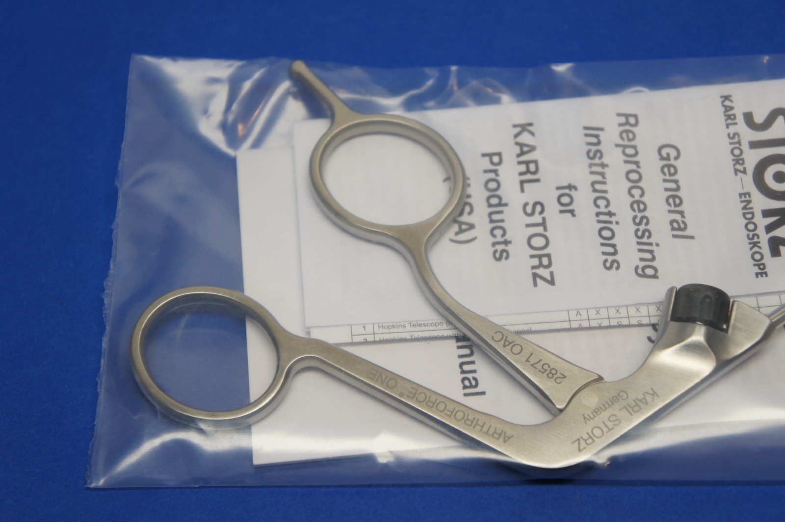 Karl Storz 28571OAC Silcut 1 Oval Upbiter W/Teeth, CRV 15deg Up