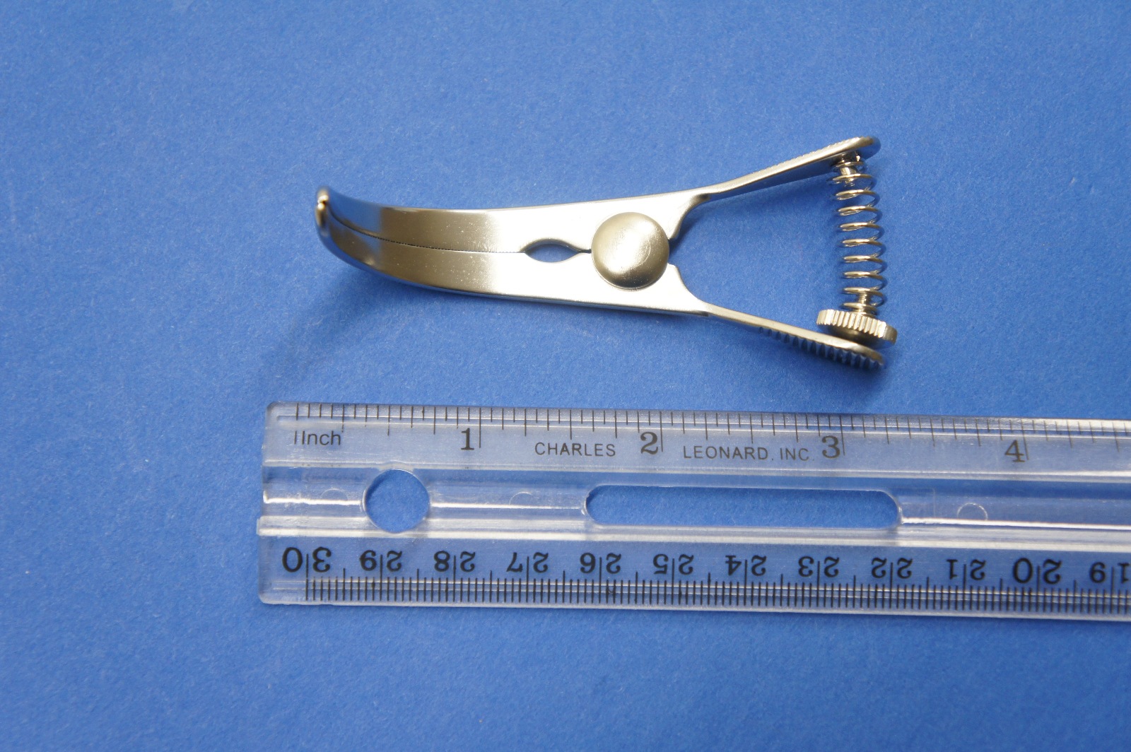 Grieshaber Clamp Artery Glover 9cm Length Curved Serrated 40mm eBay
