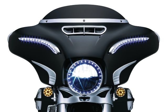 Kuryakyn 6903 Tri-Line Outer Fairing Accents Chrome Harley FLH Kuryakyn 6903 Tri-Line Outer Fairing Accents Chrome Harley FLH