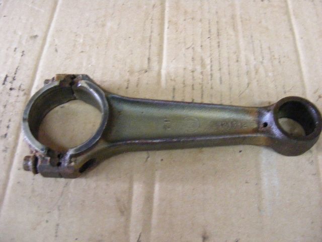 Johnson Evinrude 90 to 235 HP 392591 321712 Connecting Rod Outboard Crankshaft