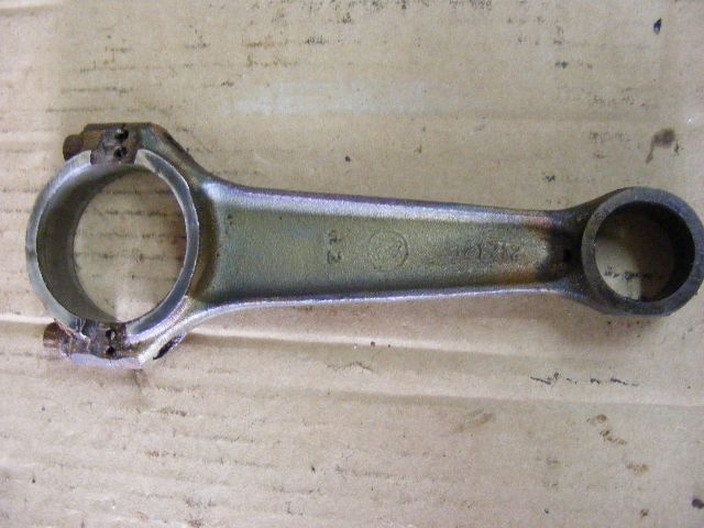 Johnson Evinrude 90 to 235 HP 392591 321712 Connecting Rod Outboard Crankshaft