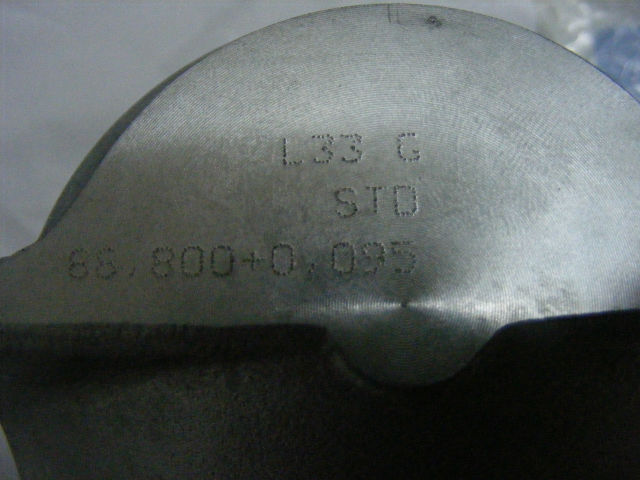 NIB Johnson Evinrude 85-90-115-235 HP ProV Piston .040 438998 Crossflow