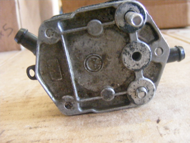 6E5-24410-00-00 to 10-00 NIB Yamaha 115-130-150-175-200-225-250-300 Fuel Pump R