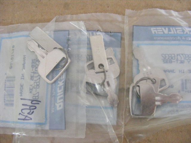 QUICKSILVER 897716832 KEY SET 2
