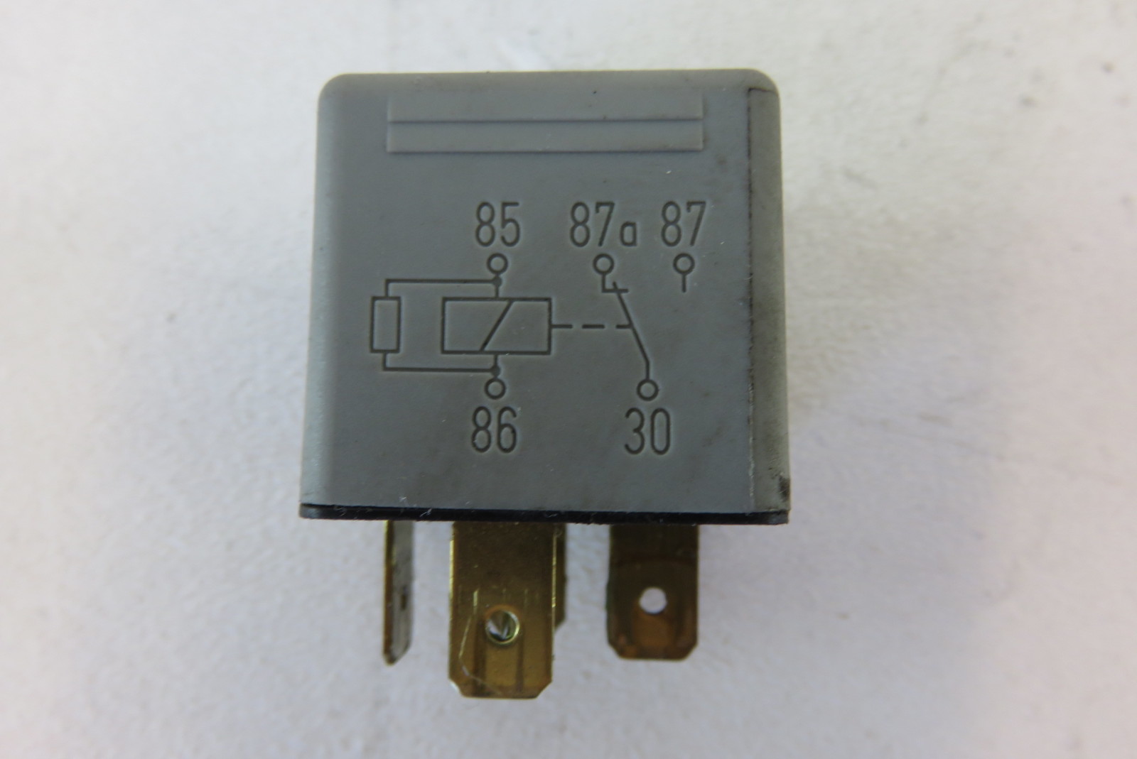 Lotus Esprit S4 relay, bosch 0332209159 saab wiper S Auto Parts