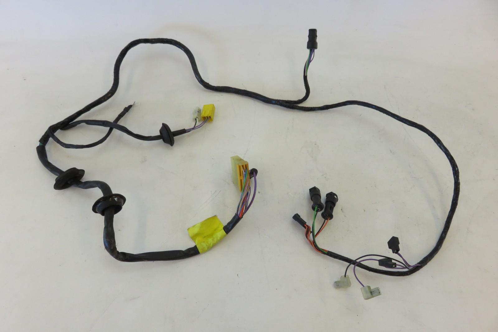 Lotus Esprit S4 wiring harness, door, right A082M4915F S Auto Parts