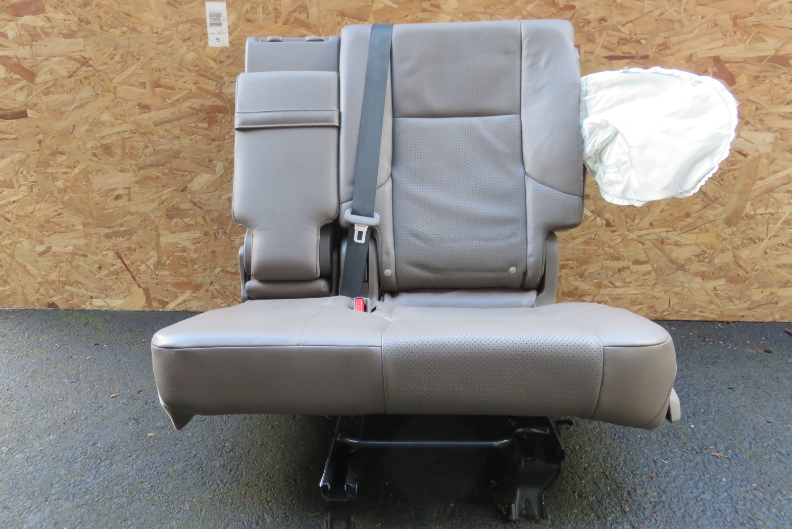 12 Lexus GX460 seat, left rear, 2nd row, sepia S Auto Parts