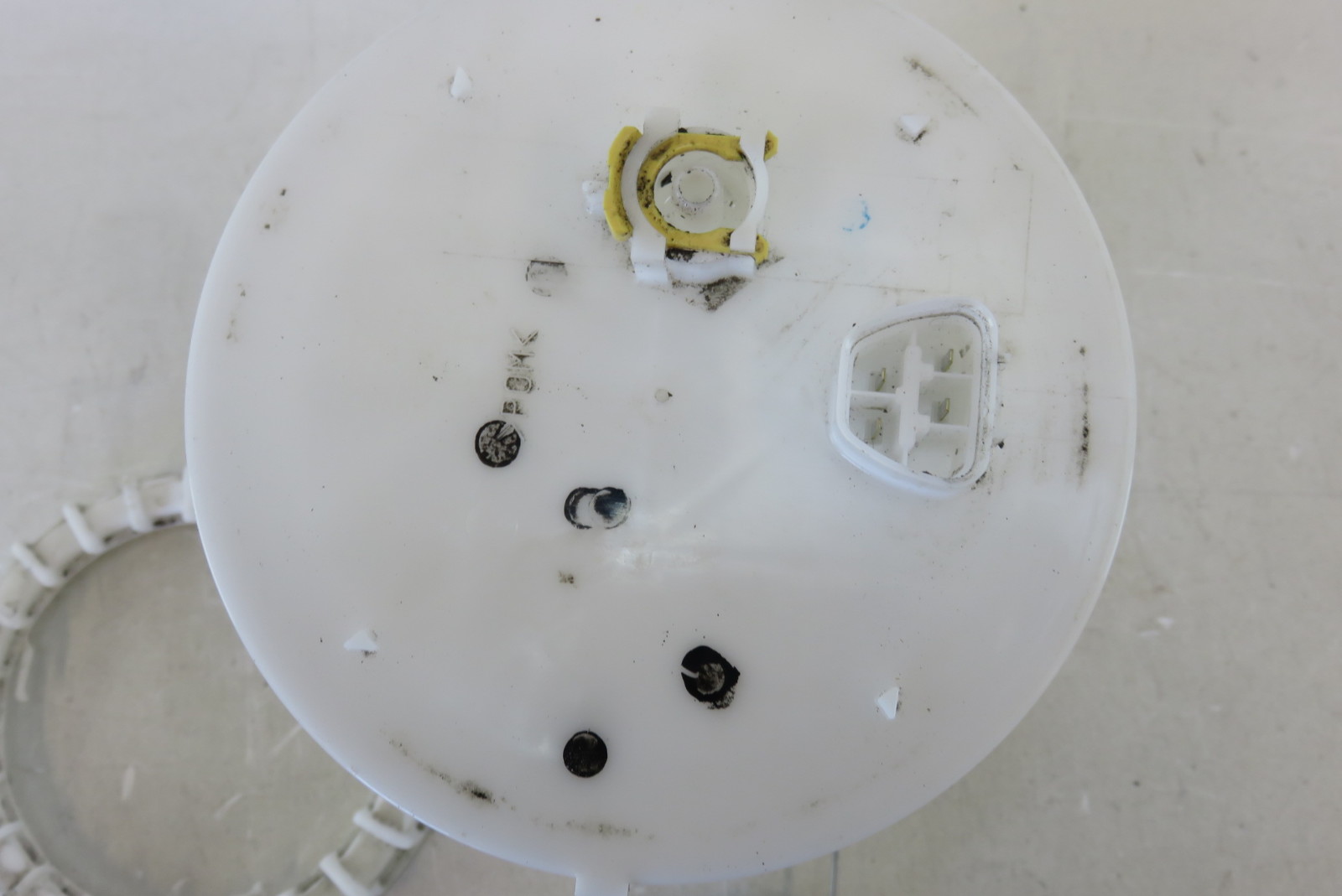 13 14 15 Lexus RX350 gas fuel pump, oem S Auto Parts