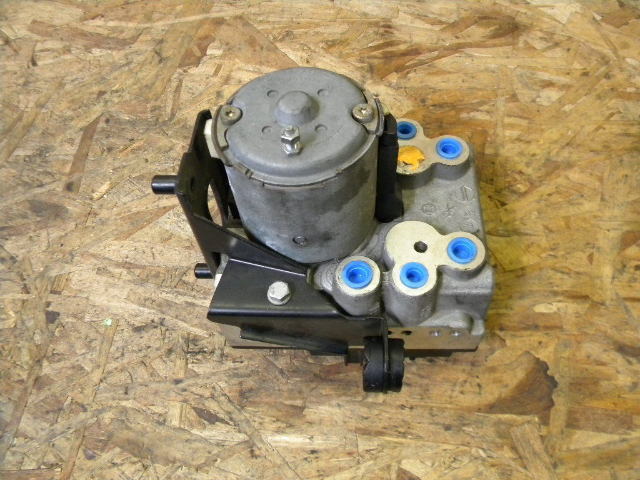 02 Bentley Arnage abs asr modulator pump unit pc57045pb