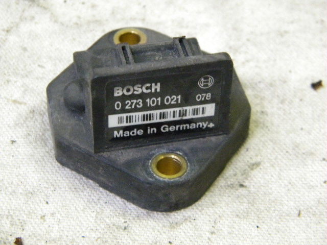2000 Lotus Esprit V8 rough road acceleration sensor A918E6052F bosch 0273101021