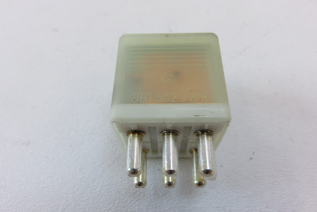 Mercedes R129 SL320 SL500 relay, 0015427819