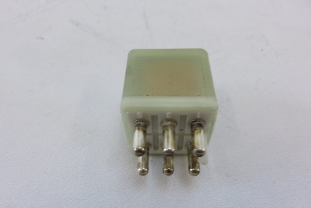 Mercedes R129 300SL 500SL relay, 0015427819