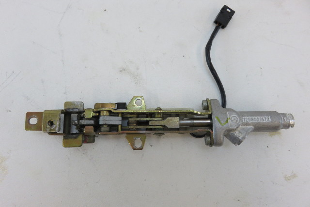 Mercedes R129 300SL 500SL convertible top latch cylinder, left front 1298001672