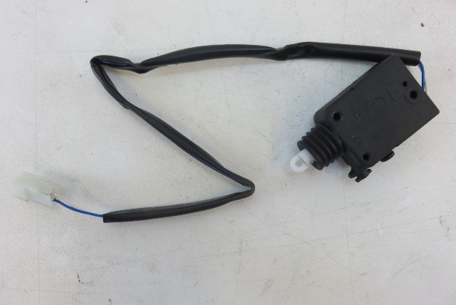 Mercedes W463 G63 G550 actuator, power door lock 0048202542