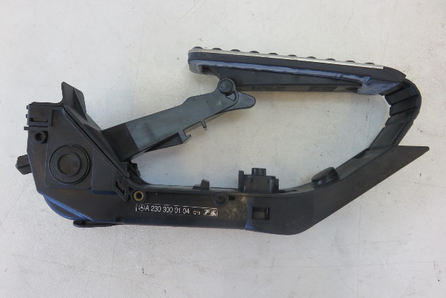 Mercedes W463 G63 G550 pedal, accelerator gas 2303000104