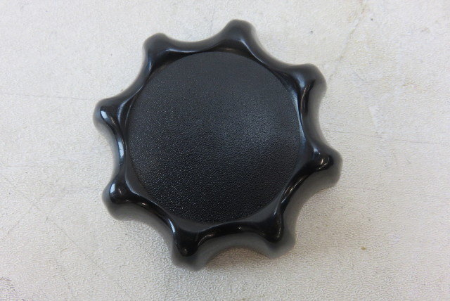 Mercedes R107 560SL 380SL seat back adjustment knob 0009181526