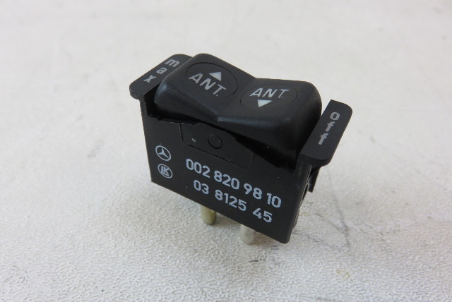 Mercedes R107 560SL 380SL switch, antenna 0028209810