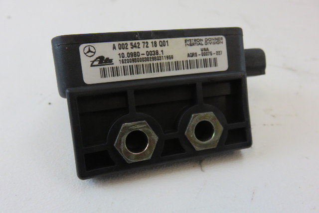 Mercedes R170 SLK230 SLK320 sensor, yaw rate 0025427218
