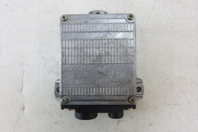 Mercedes R107  380SL module, ignition box 0227100042
