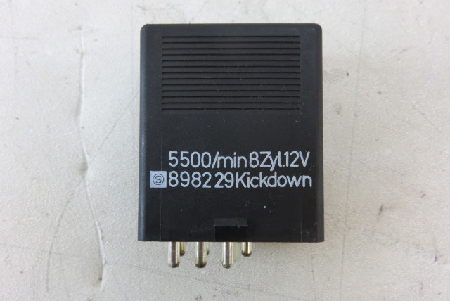 Mercedes R107  380SL relay, fuel pump 898229