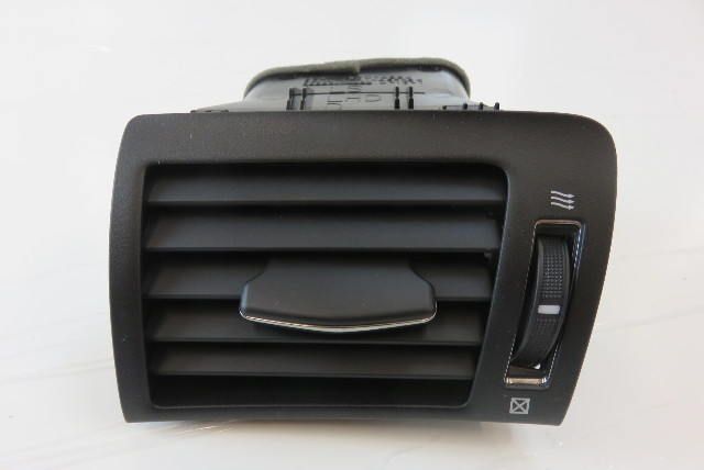 07-09 Lexus LS460 AC vent, dash, right 5566050140
