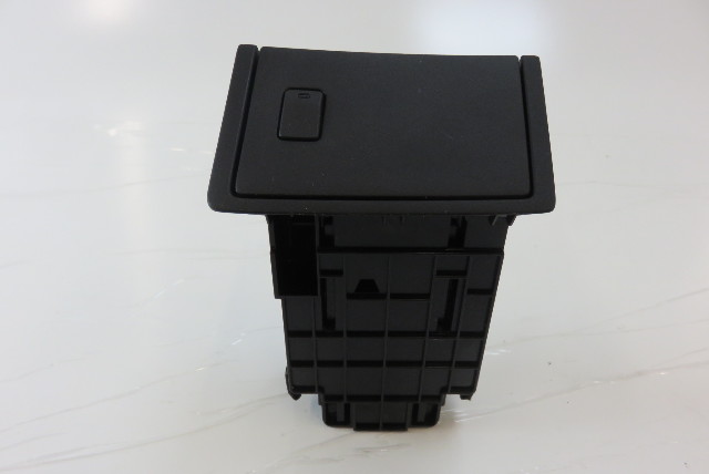 07-09 Lexus LS460 coin storage tray, dash mounted