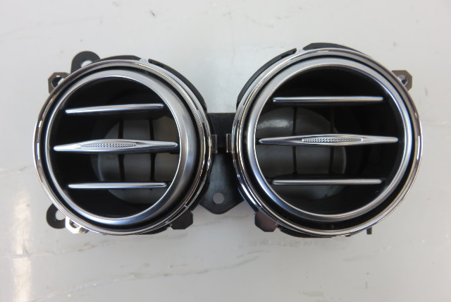 Mercedes W222 S550 ac vent, dash, center right 2228300854