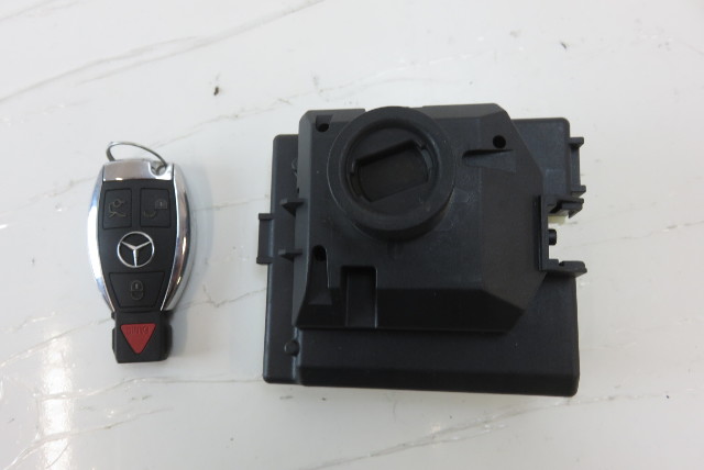 Mercedes W222 S550 module, ignition switch w/key 2229009307