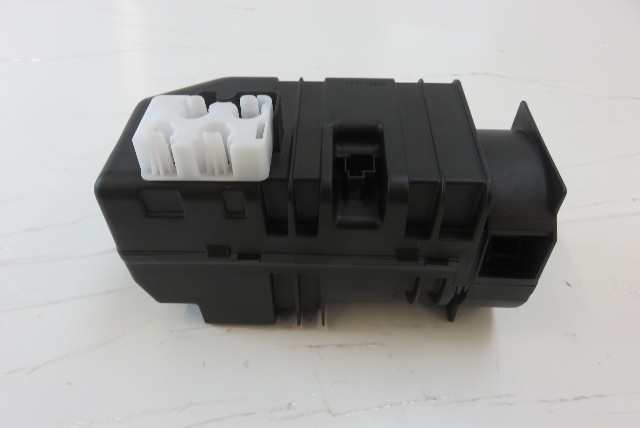 Mercedes W222 S550 vacuum pump, door lock 0008007148
