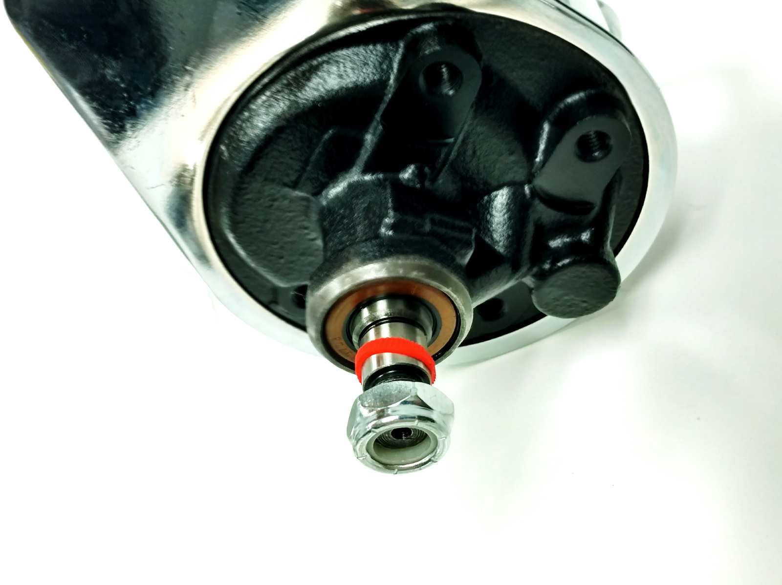 SBC Chevy SB Chrome Saginaw Power Steering Pump w/ Black Bracket & Pulley Kit eBay