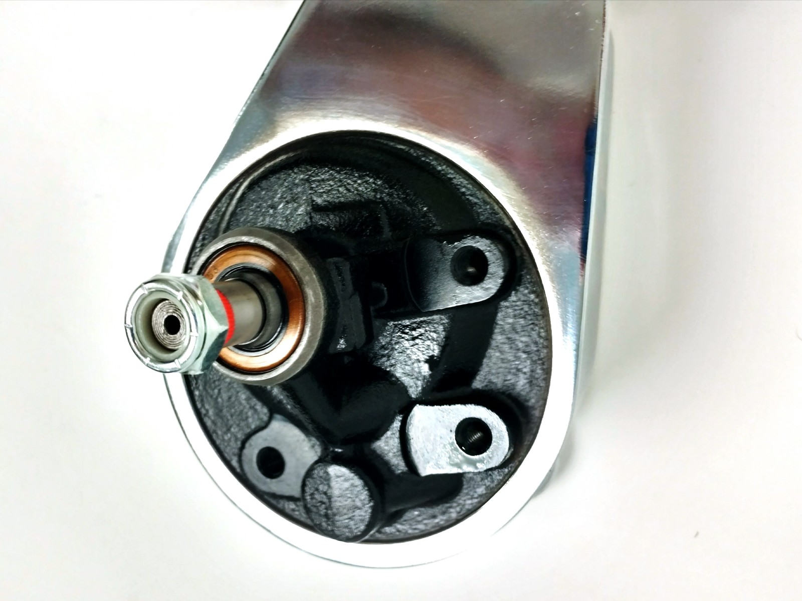 SBC Chevy SB Chrome Saginaw Power Steering Pump w/ Black Bracket