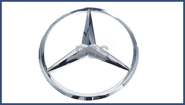 Mercedes GLK350 GLK350 W204 4M GENUINE Hatch Star 2048170416 NEW