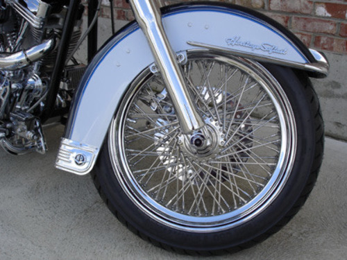 60-19-142-06-front-fender-w-