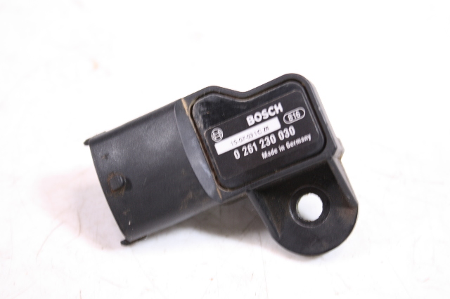 Can-Am Manifold Absolute Pressure Temperature Sensor 0 261 230 030 Bosch MAP